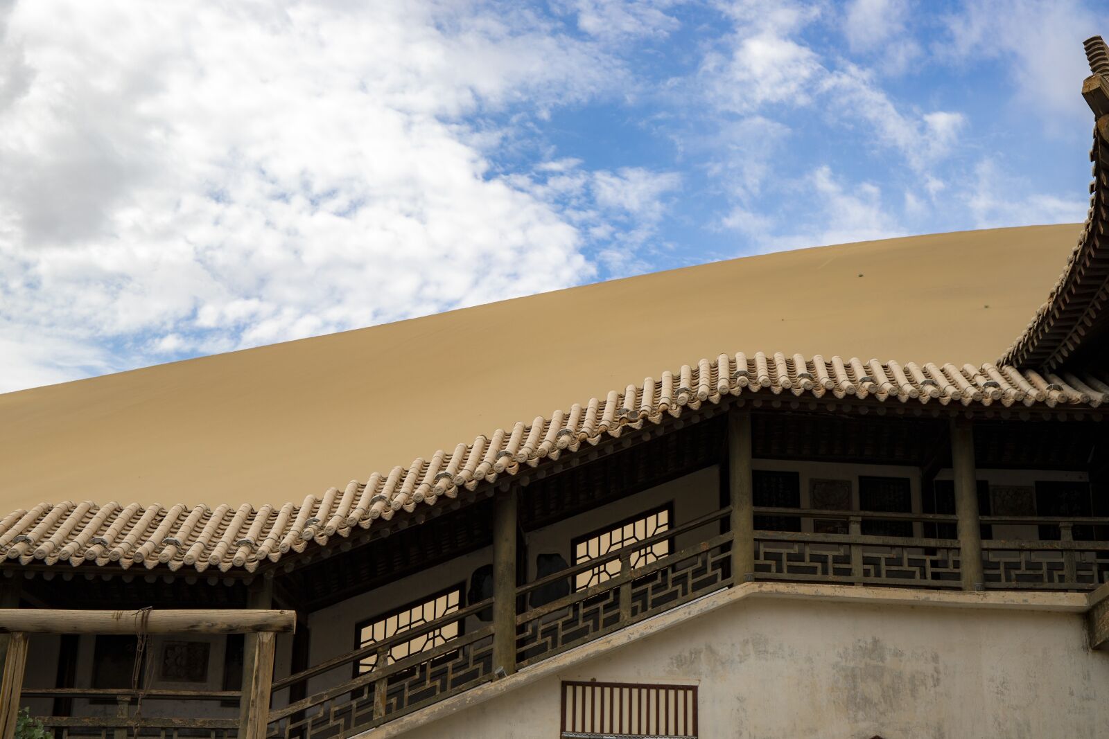 Canon EOS 6D Mark II sample photo. Pavilion, desert, dry photography