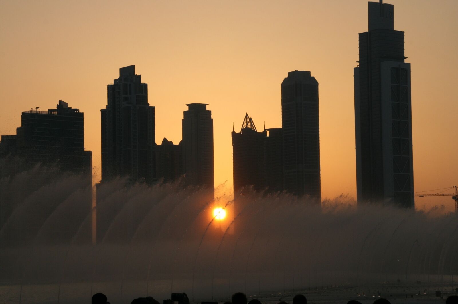 Canon EOS 400D (EOS Digital Rebel XTi / EOS Kiss Digital X) sample photo. Dubai, dancing fountains, united photography