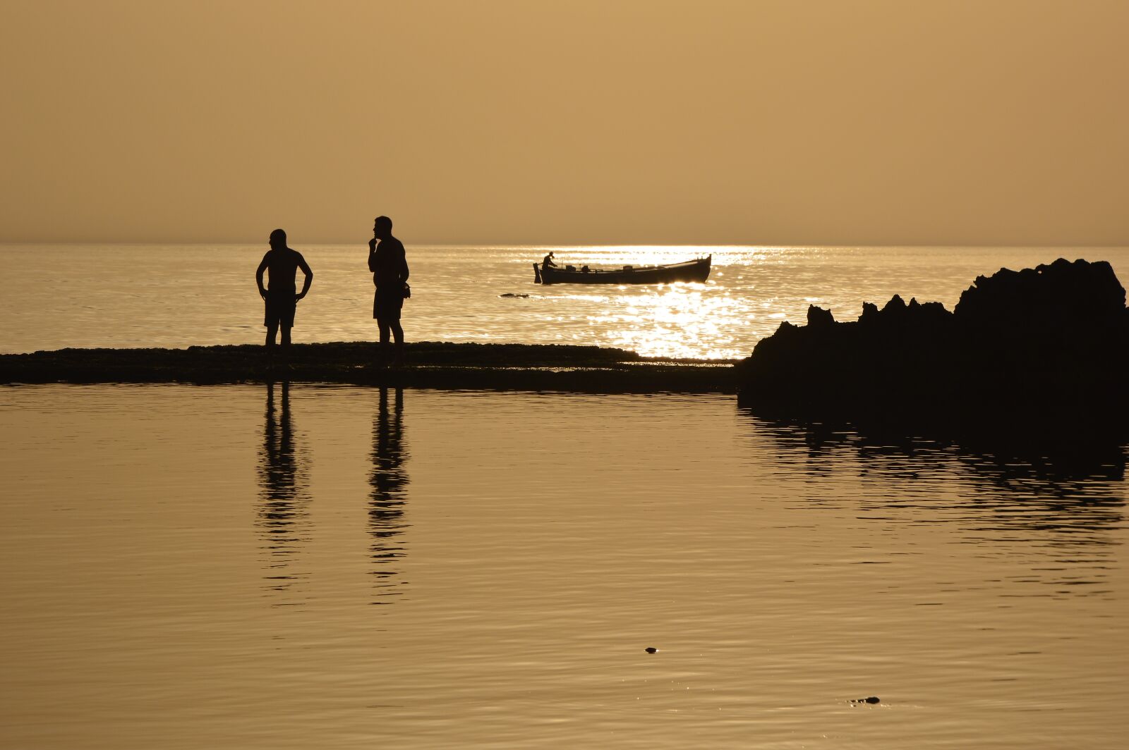 Nikon D3200 sample photo. Human, sea, water photography