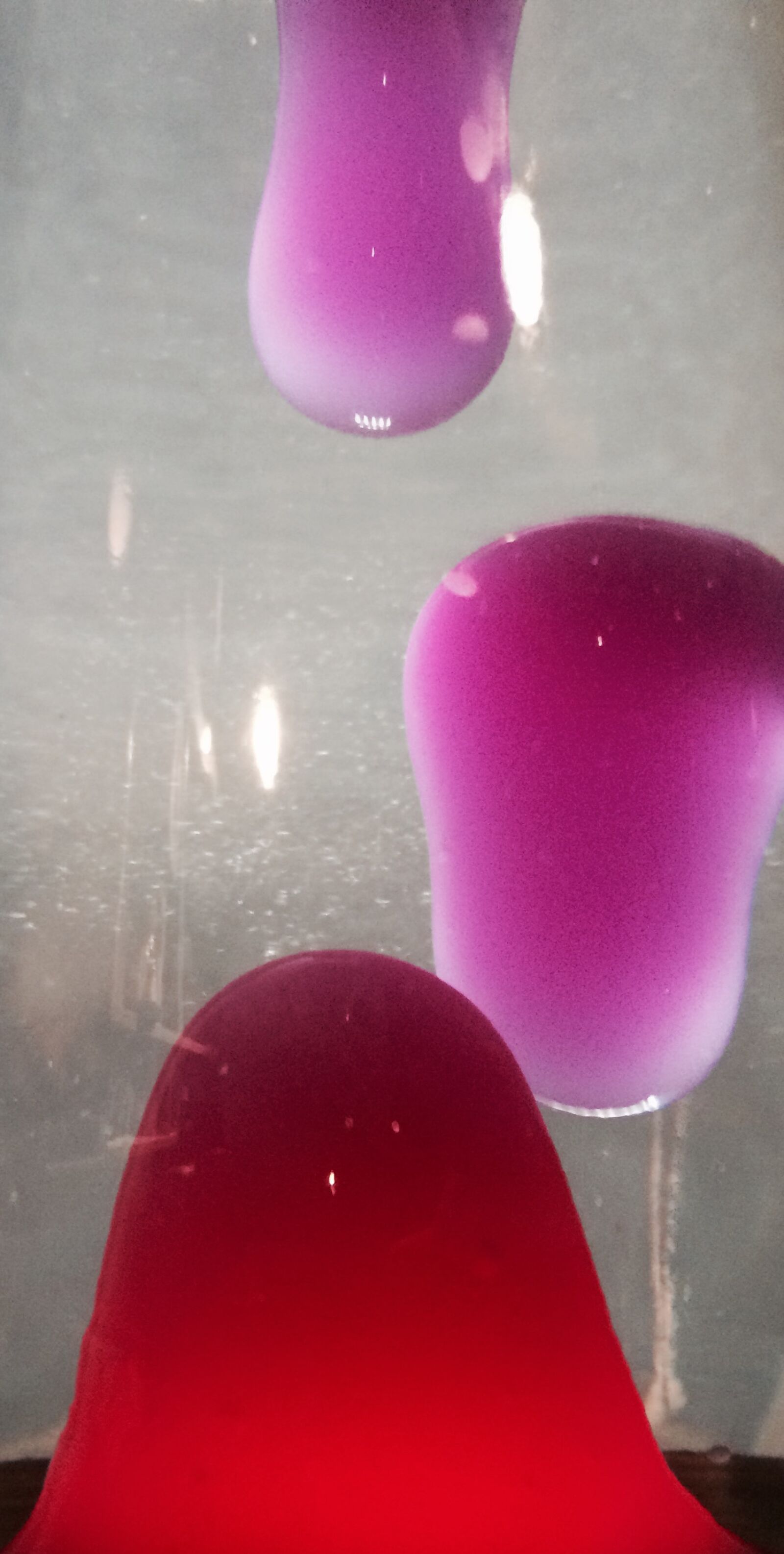 iPhone 5s back camera 4.15mm f/2.2 sample photo. Lava, lamp, mathmos photography