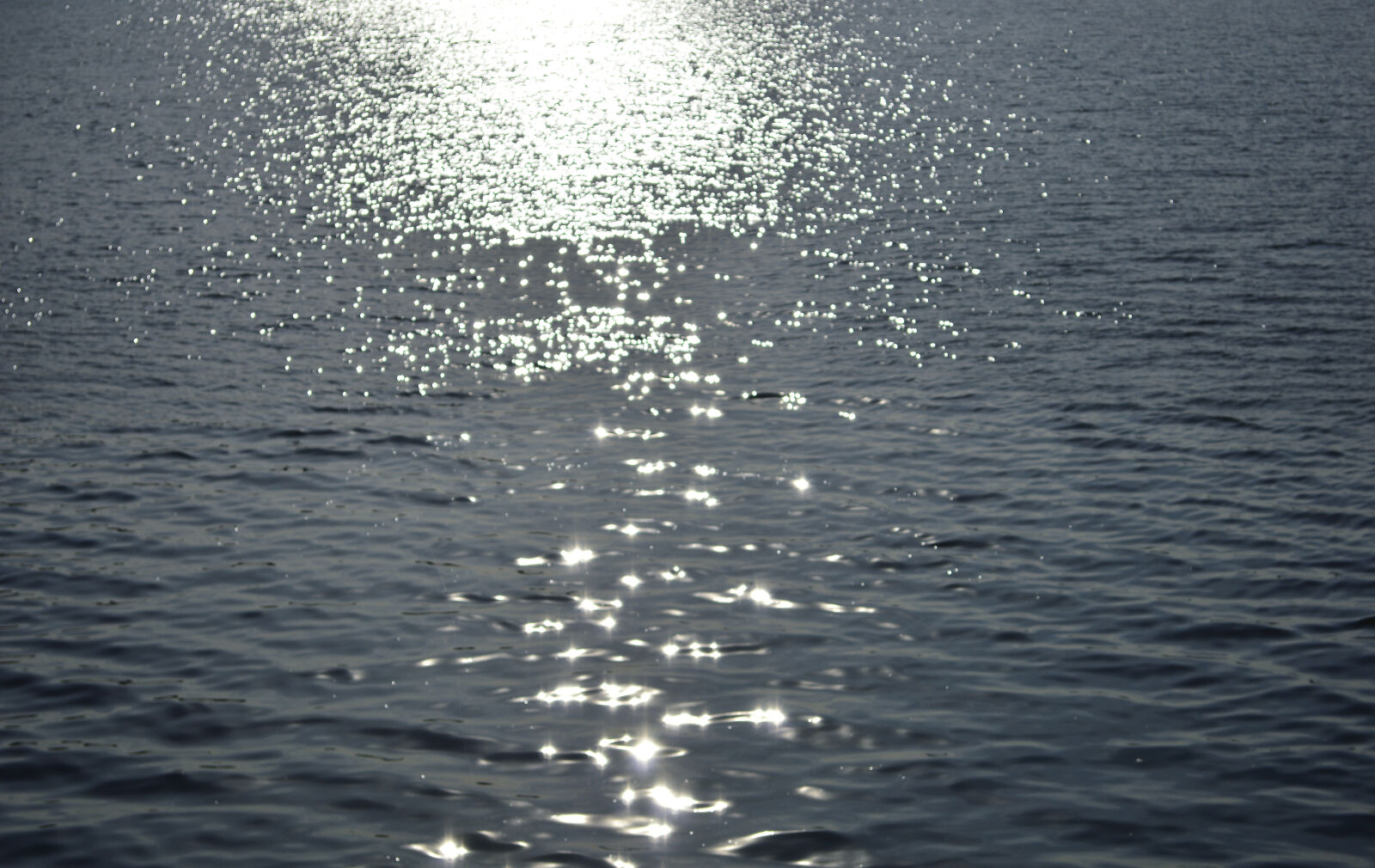 Nikon D3200 sample photo. Blue, water, light, reflections photography