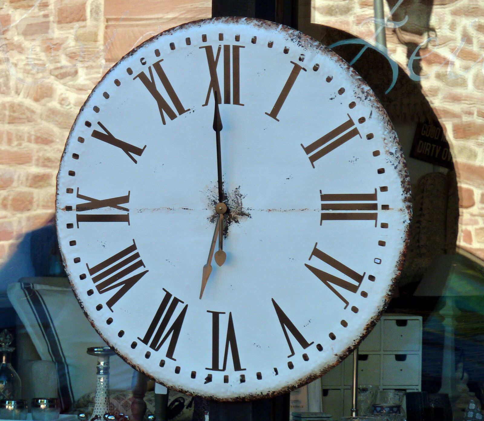 Panasonic DMC-TZ7 sample photo. Clock, time, timeless photography