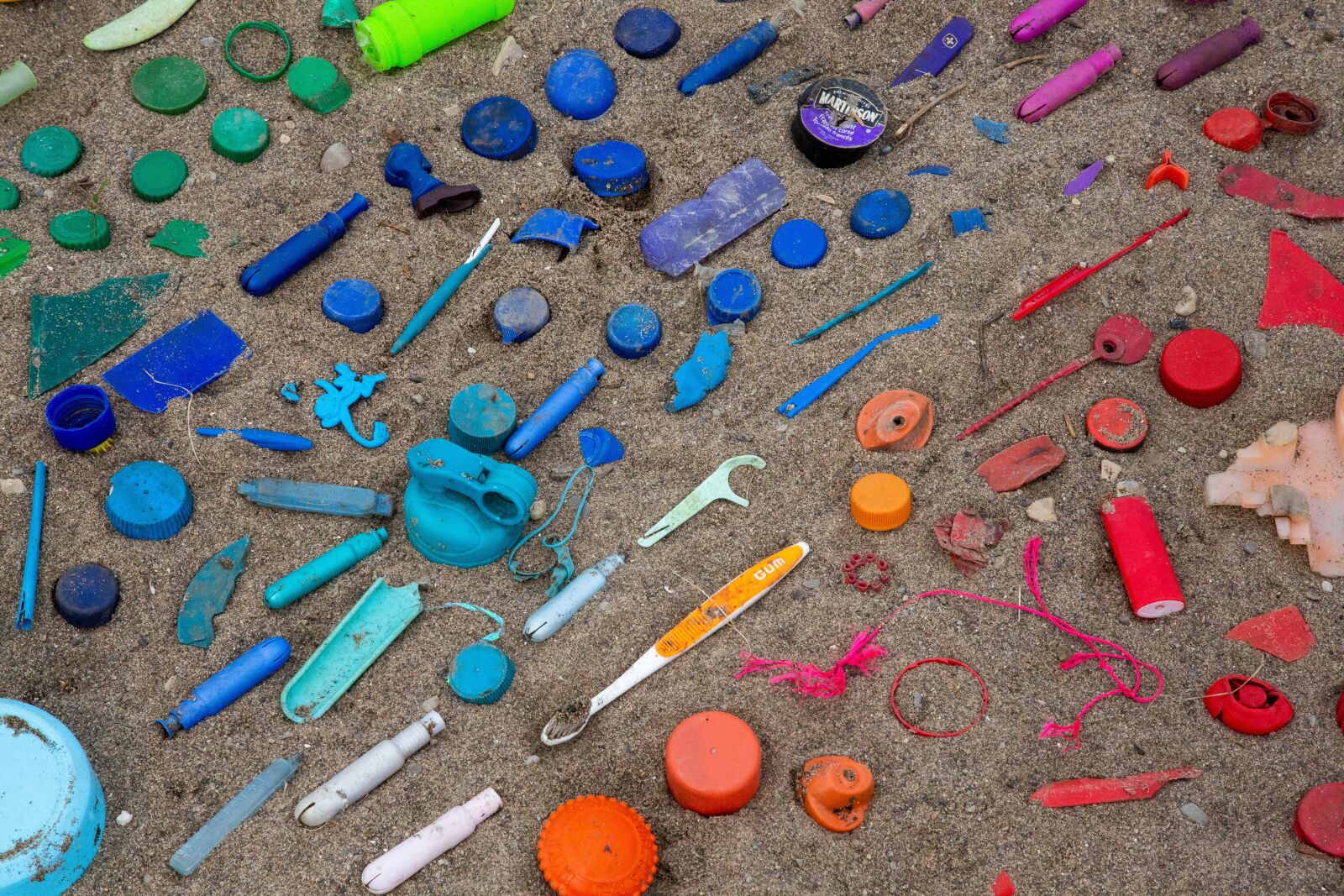 Canon EOS 5D Mark III sample photo. Pollution, plastic, plastic waste photography