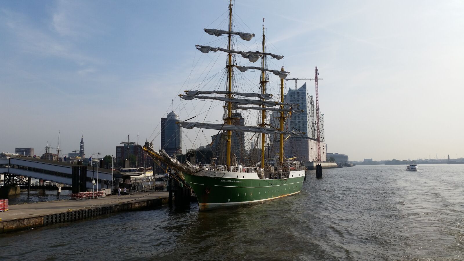 Samsung Galaxy S5 sample photo. Sailing vessel, hamburg, port photography