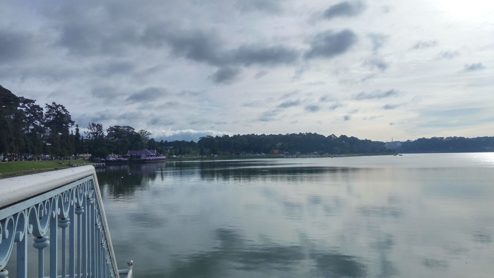 Xiaomi Redmi Note 3 sample photo. Binh, minh, bu, i photography