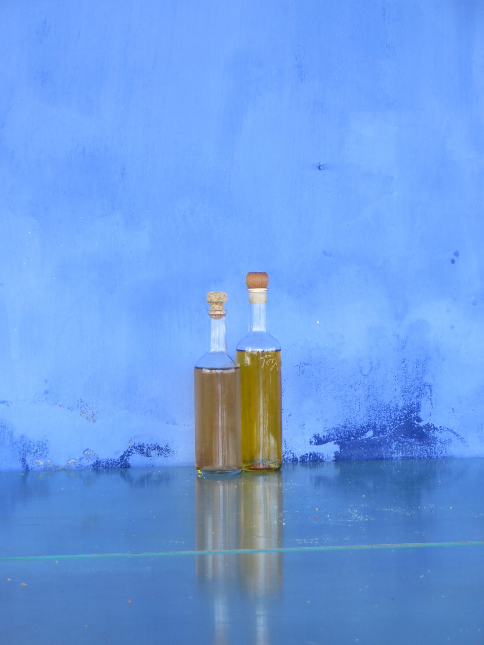 Canon PowerShot SX260 HS sample photo. A bottle of, oil photography