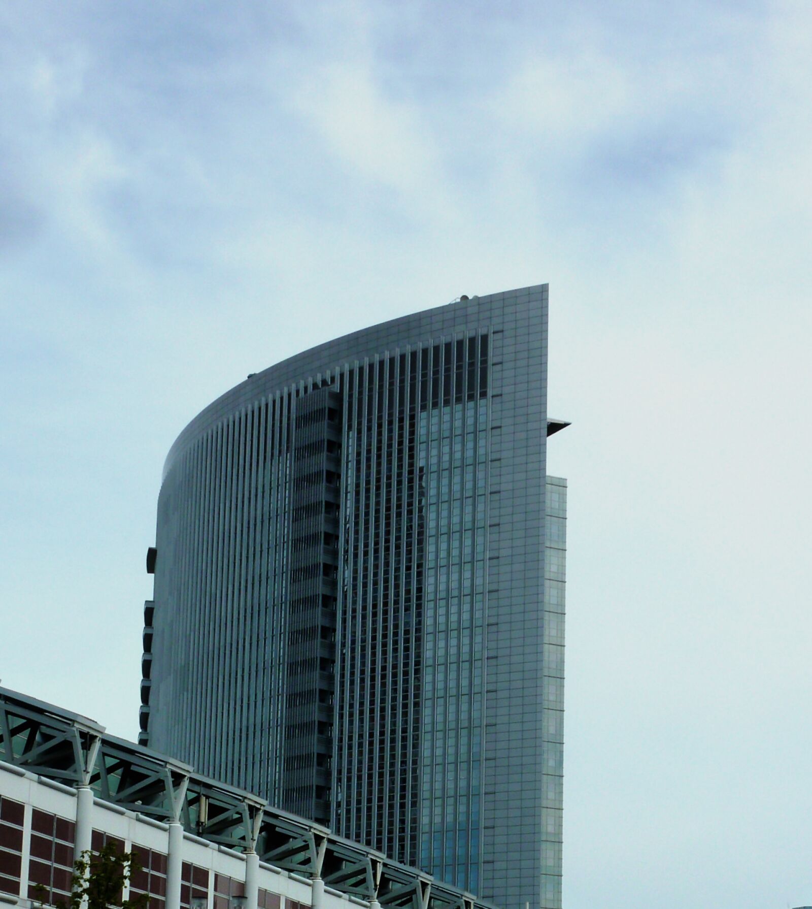 Panasonic DMC-TZ7 sample photo. Frankfurt, skyscraper, skyline photography