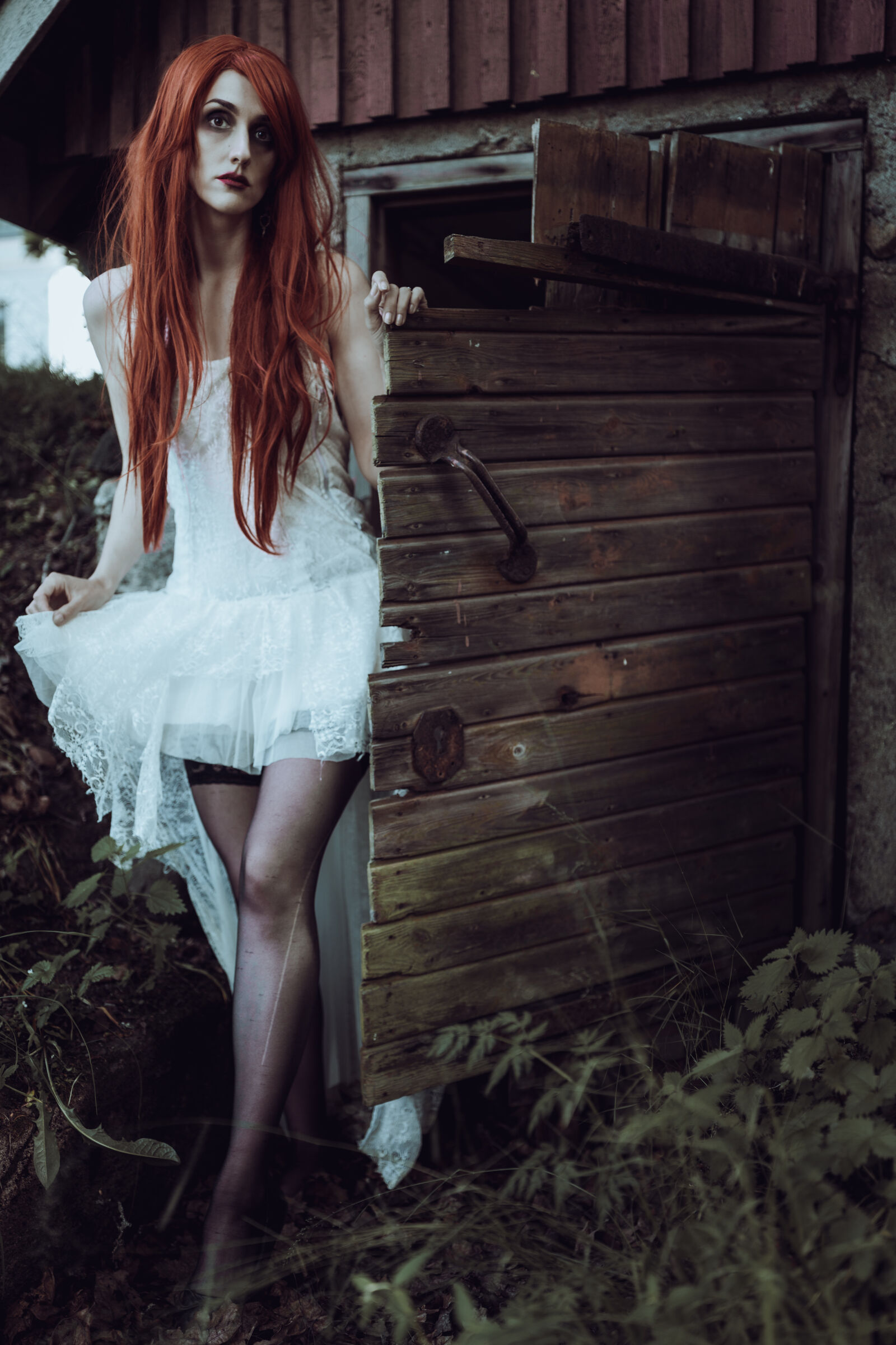 Sony a7R V sample photo. Couple ghouls photography
