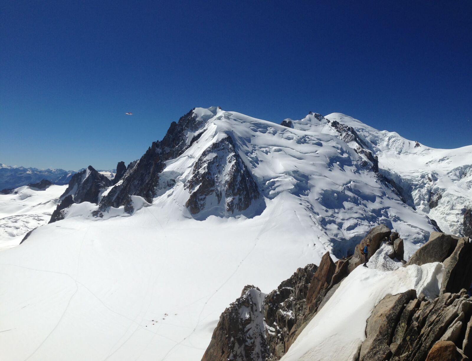 iPhone 5 back camera 4.12mm f/2.4 sample photo. Aiguille du midi, mont photography