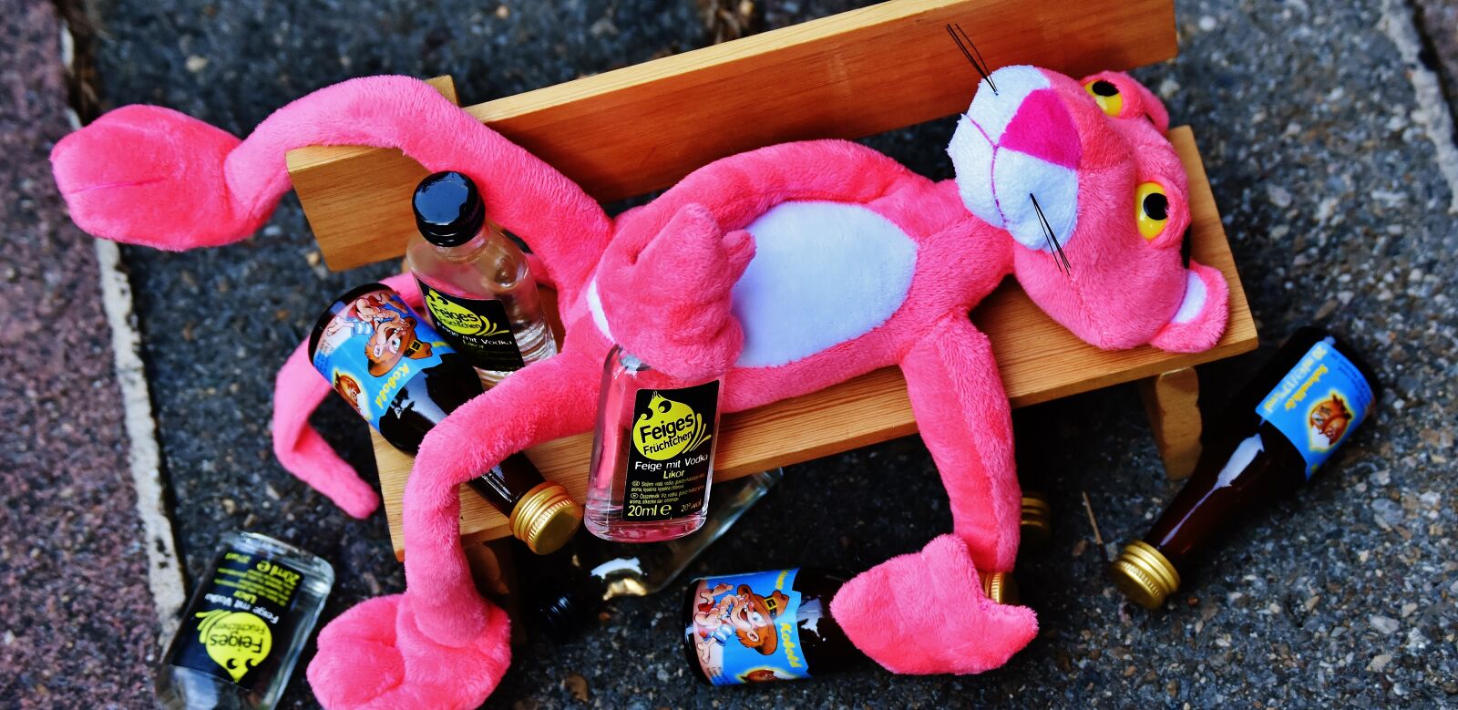 Nikon D7200 sample photo. The pink panther, drink photography