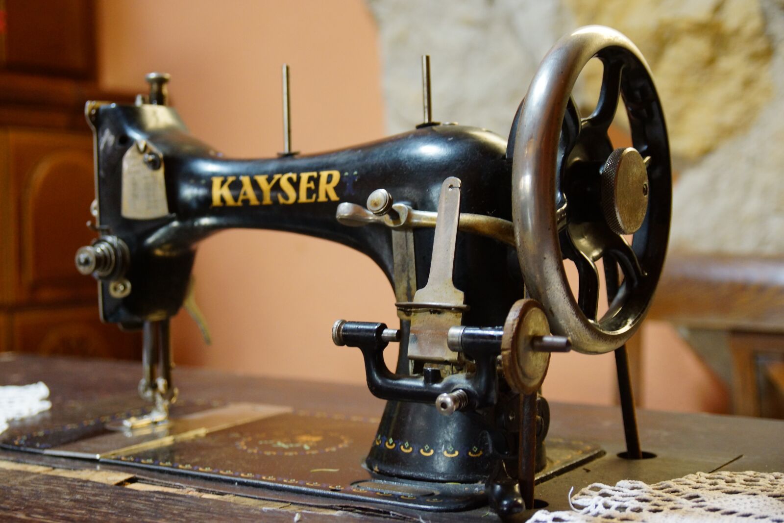 Sony SLT-A65 (SLT-A65V) sample photo. Sewing, machine, sewing machine photography