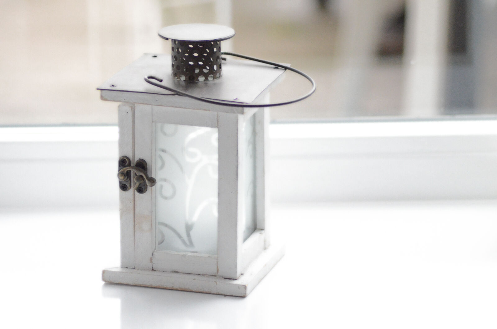 Nikon D5100 sample photo. Background, blur, candle, chill photography