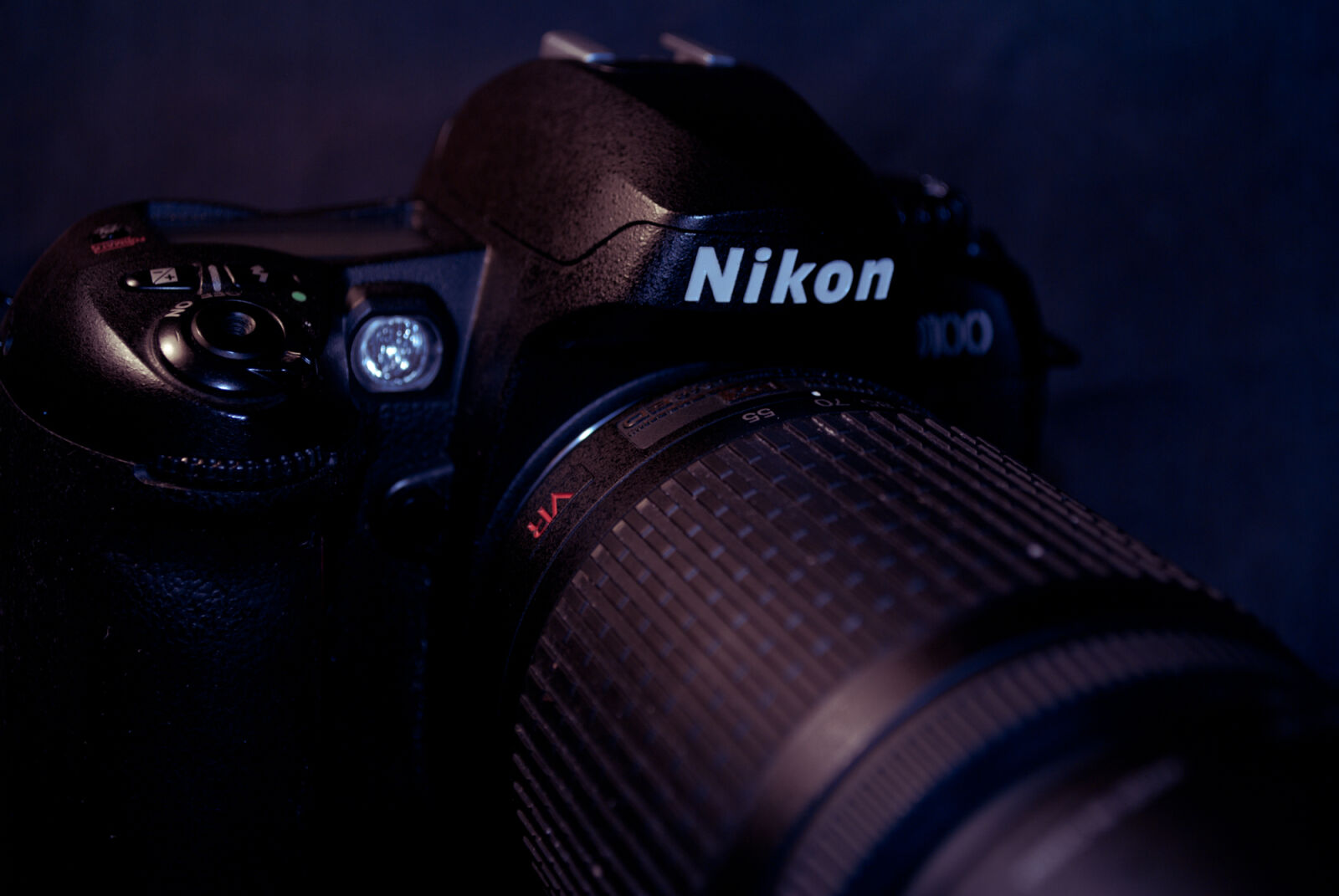 Nikon D200 sample photo. Nikon, lens, camera photography