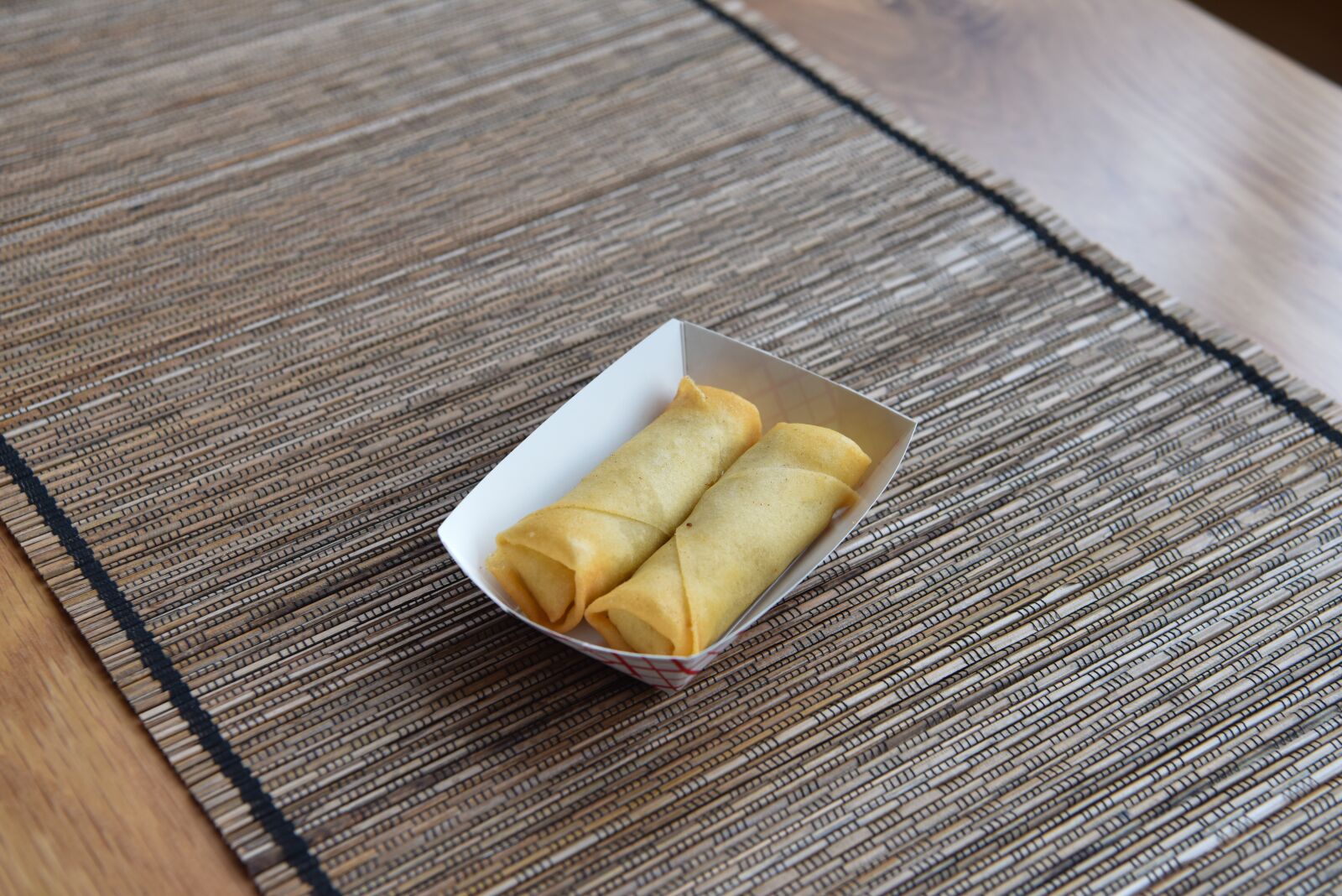 Nikon D810 sample photo. Spring rolls, chinese food photography
