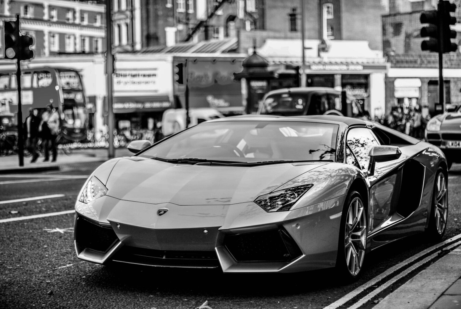 Canon EOS 70D + Canon EF 50mm F1.4 USM sample photo. Lamborghini aventador, lamborghini, supercar photography