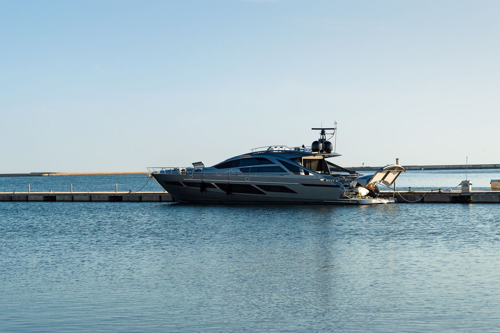 Nikon D3200 sample photo. Yacht, sea, luxury photography