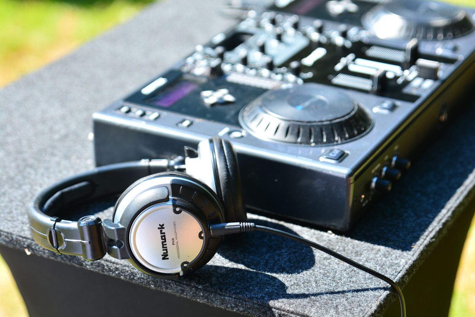 Nikon D7100 sample photo. Dj, headphones, mixer photography