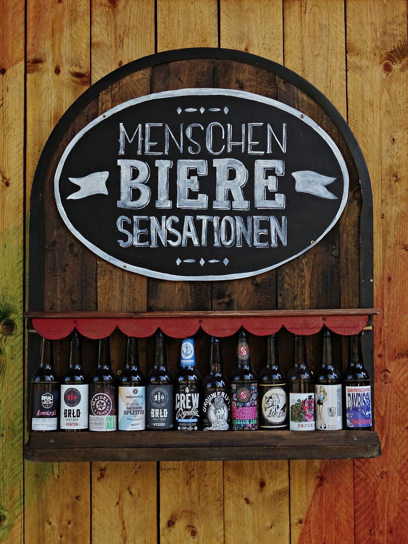 Sony Cyber-shot DSC-HX400V sample photo. Pub, berlin, outdoor photography