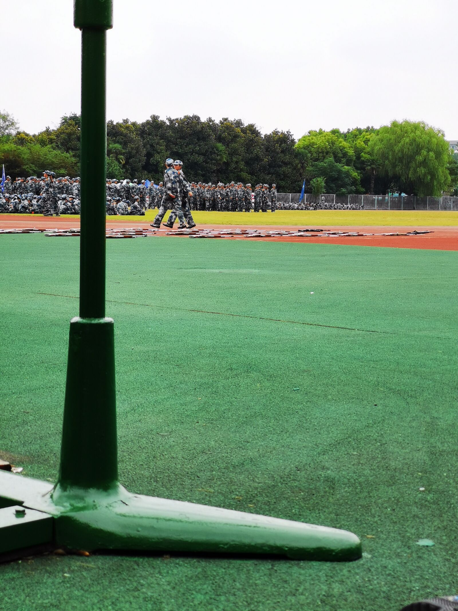 HUAWEI LIO-AN00 sample photo. Military training, playground, university photography