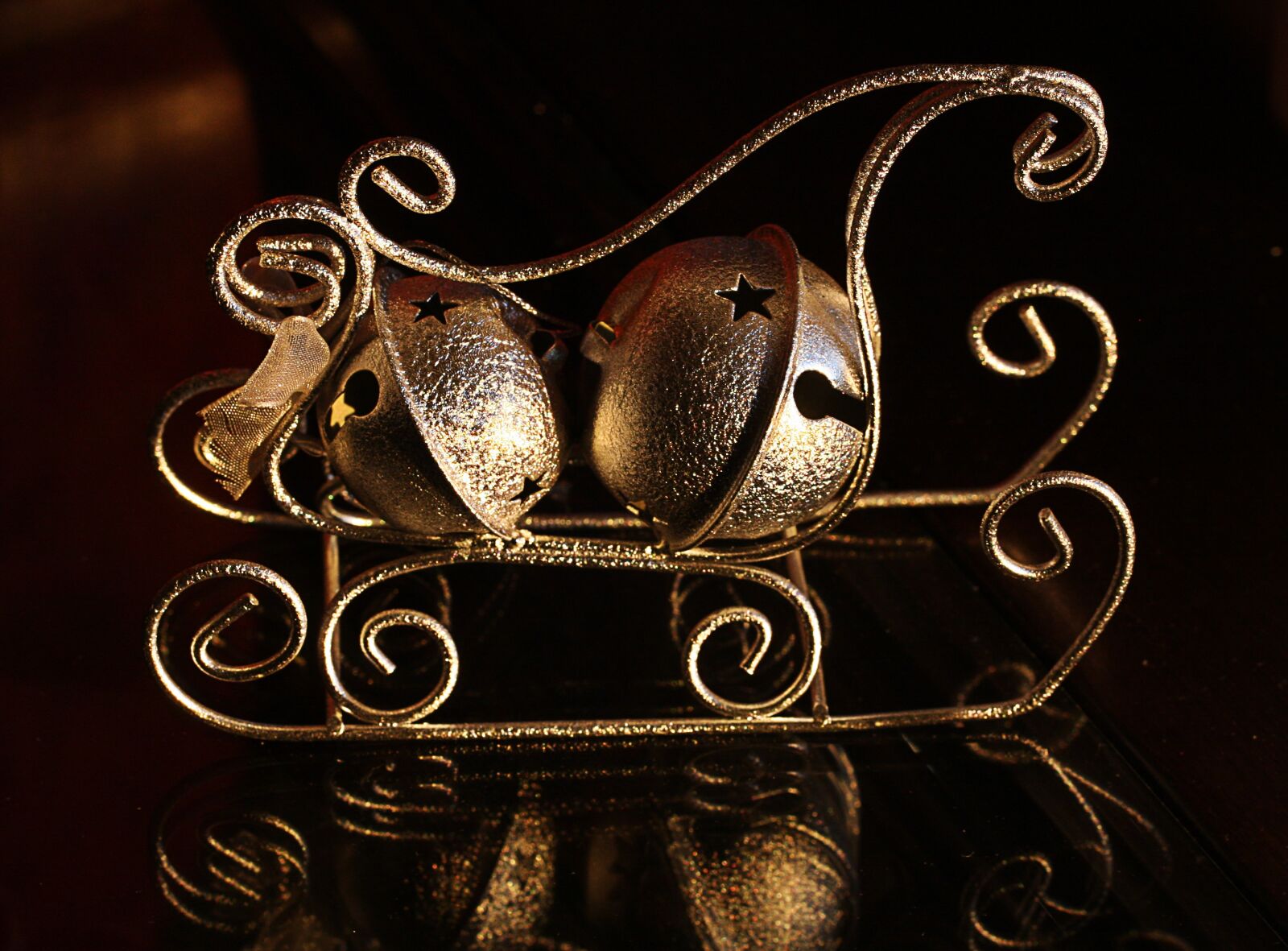 Canon EOS 40D sample photo. Christmas, ornament, holiday photography