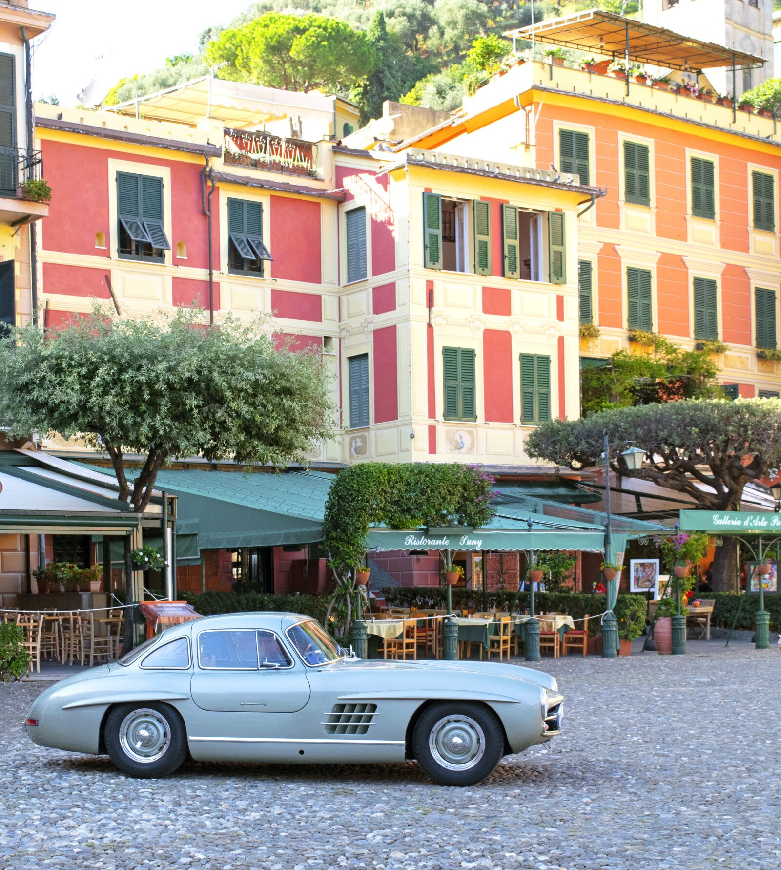 Nikon D3300 sample photo. Aston martin, classic car photography
