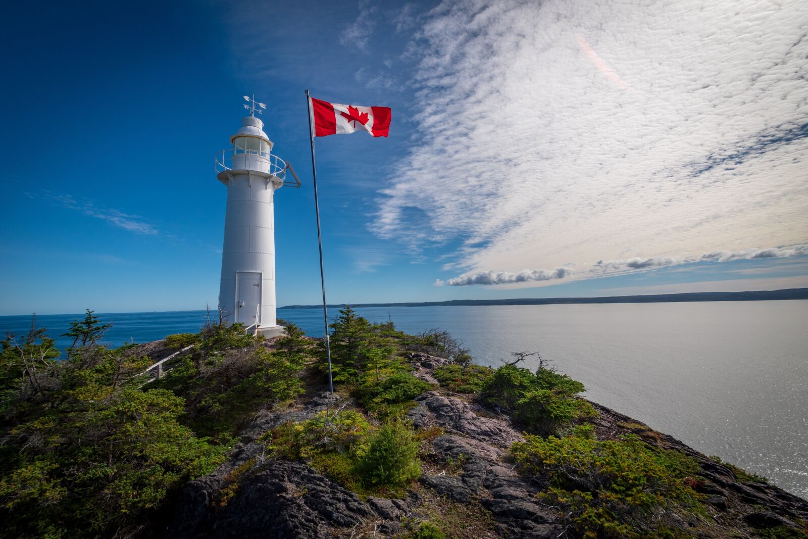 Nikon D5600 sample photo. Lighthouse, flag, canada photography
