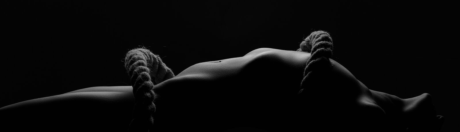 Nikon D800E sample photo. Nude, dark, monochrome photography