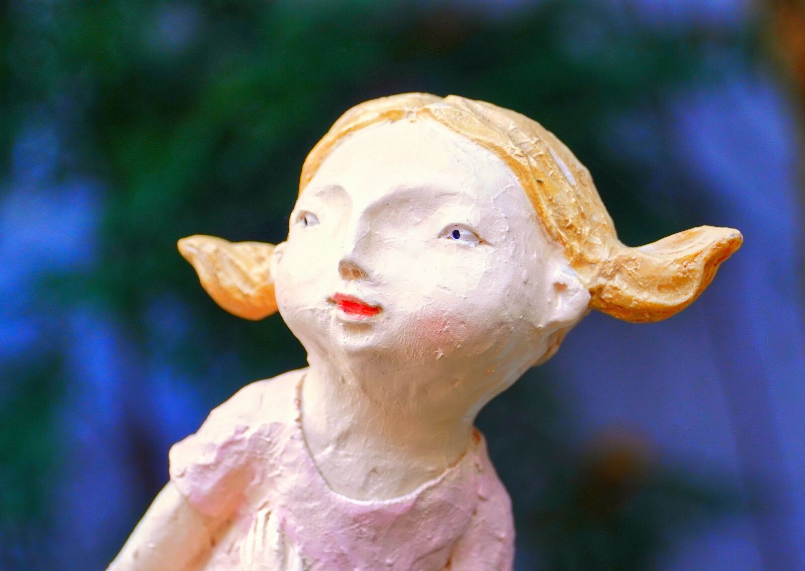 Sony E PZ 18-105mm F4 G OSS sample photo. Sculpture, artwork, figure photography