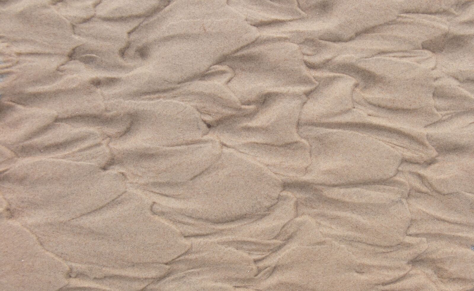 Canon PowerShot G1 X Mark II sample photo. Sand, texture, beach photography