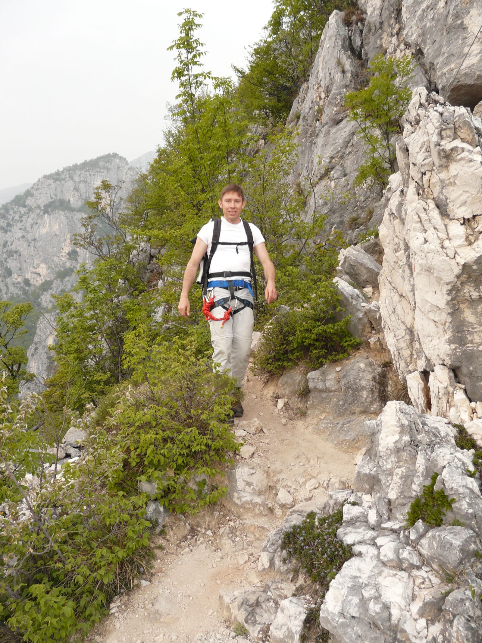 Panasonic DMC-FZ18 sample photo. Mountaineer, wanderer, man photography