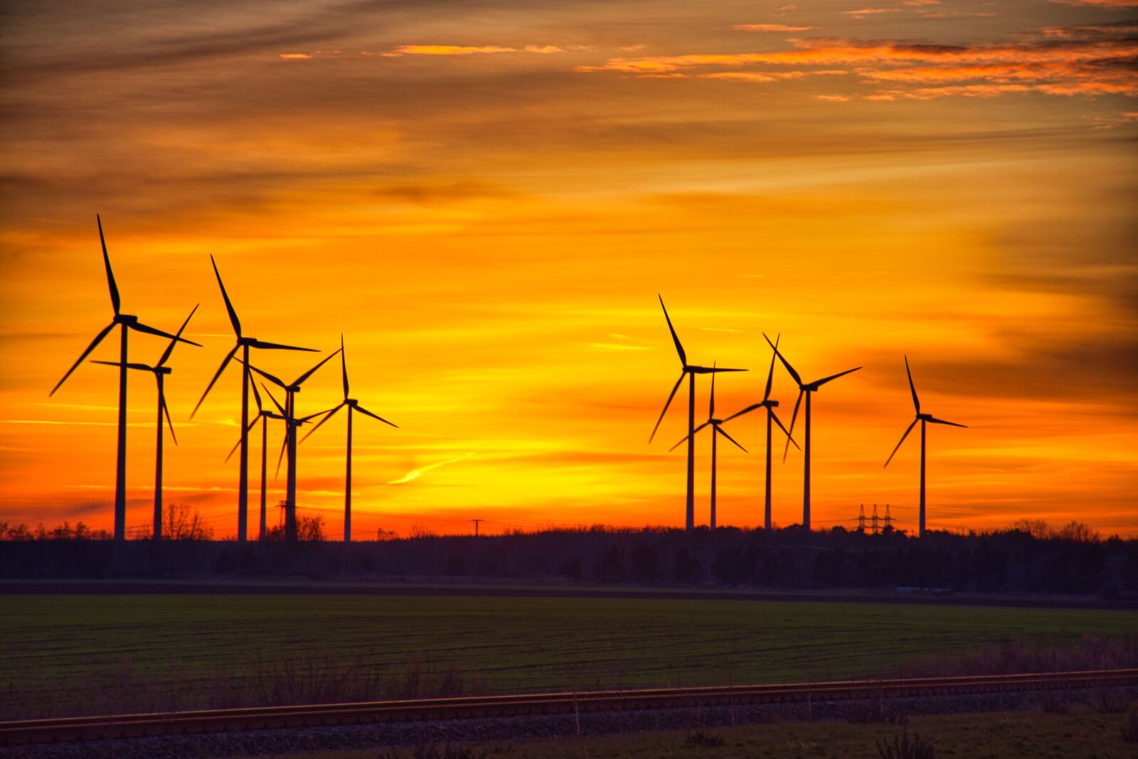 Nikon D7200 sample photo. Sunset, energy, pinwheel photography