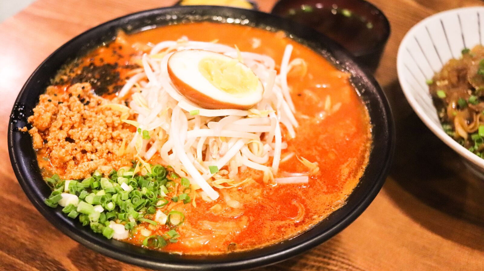 Canon EF-S 24mm F2.8 STM sample photo. Ramen, japanese ramen, lamen photography
