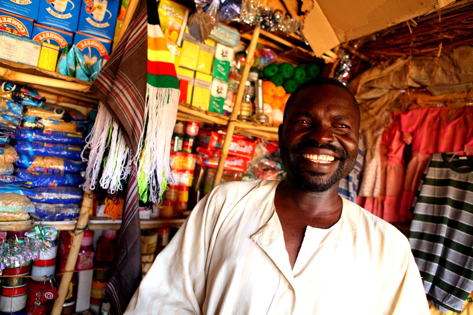 Canon EOS 5D Mark II sample photo. African american man, shop photography