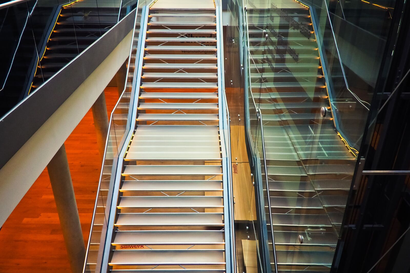 Olympus OM-D E-M10 sample photo. Architecture, inside, building photography