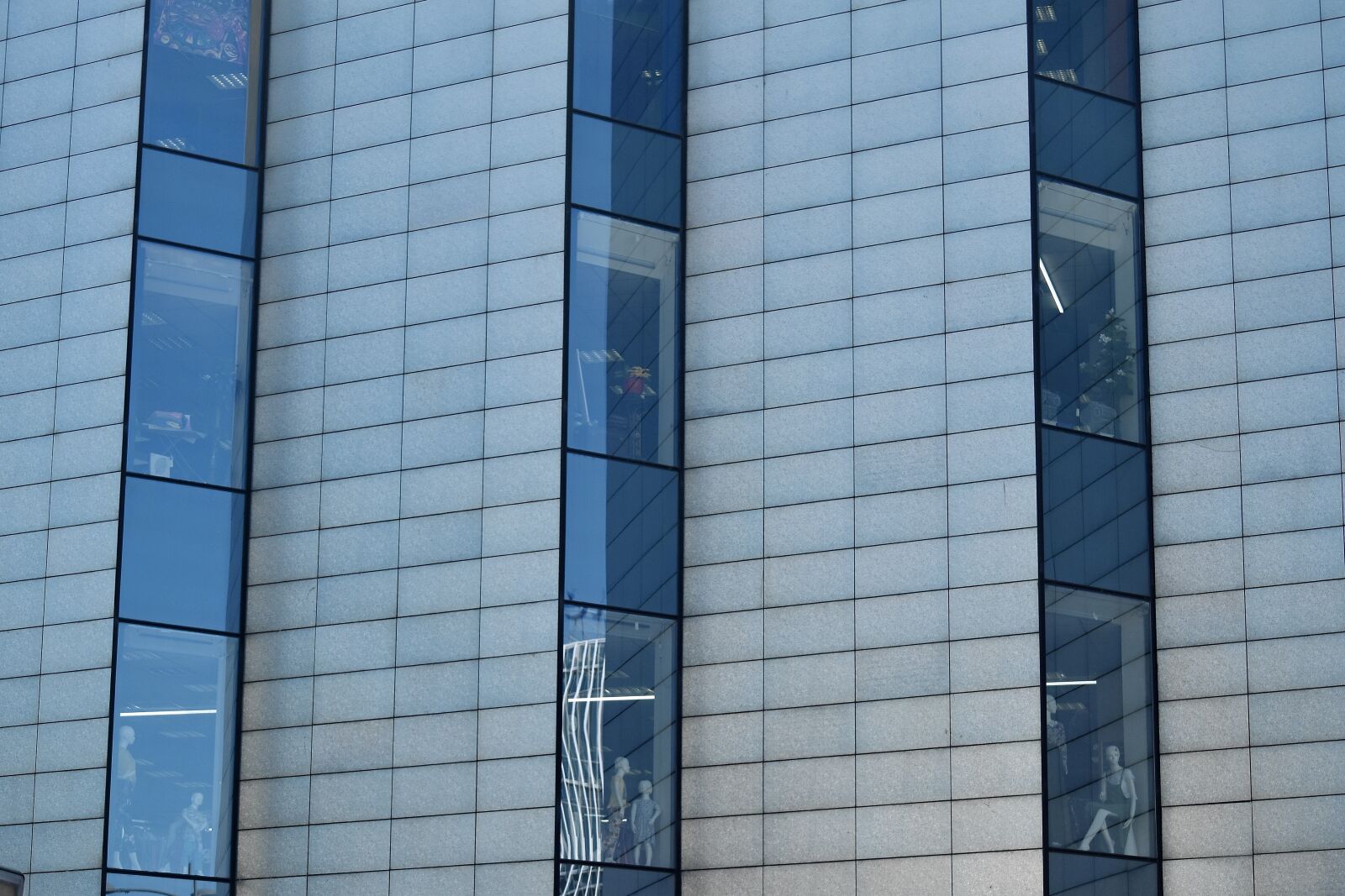 Nikon D5500 sample photo. Building, exterior, facade, glass photography