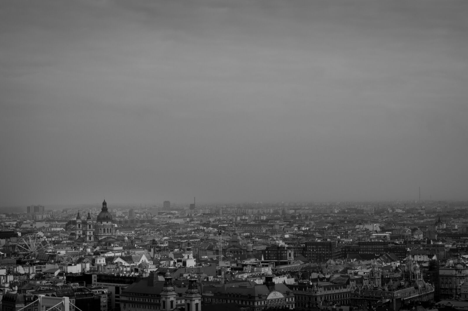 Nikon D3200 sample photo. Black and white, budapest photography