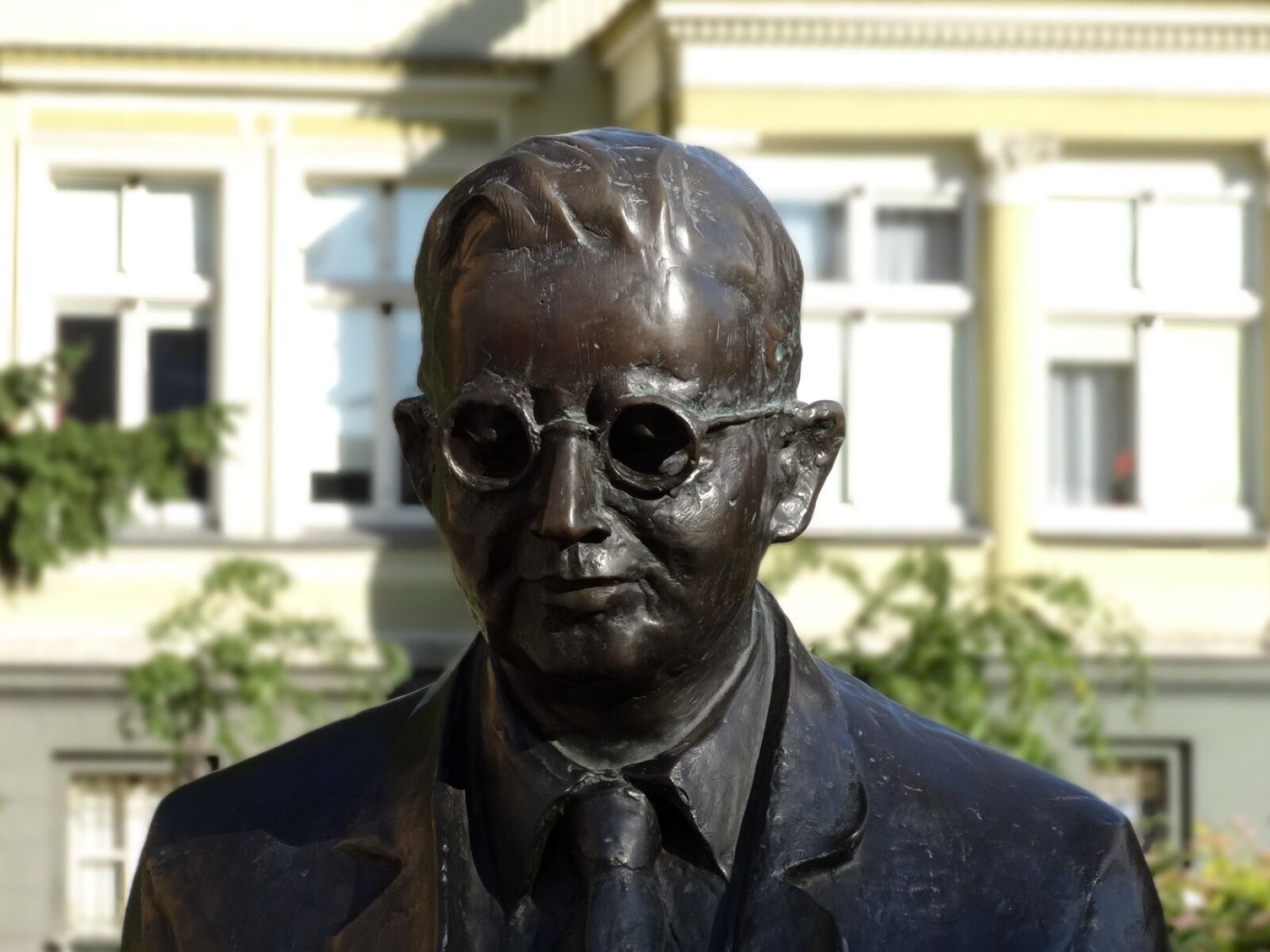 Sony Cyber-shot DSC-HX20V sample photo. Marian rejewski, monument, bydgoszcz photography