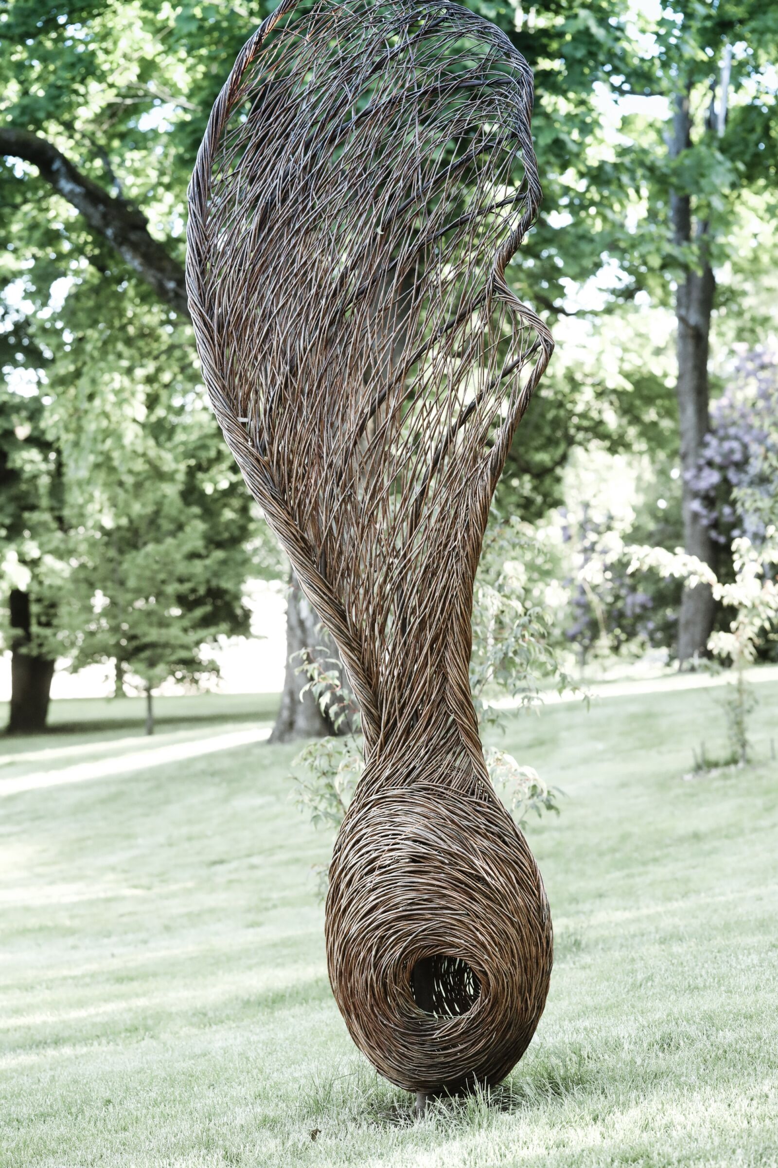 Canon EOS R sample photo. Garden, sculpture, decoration photography