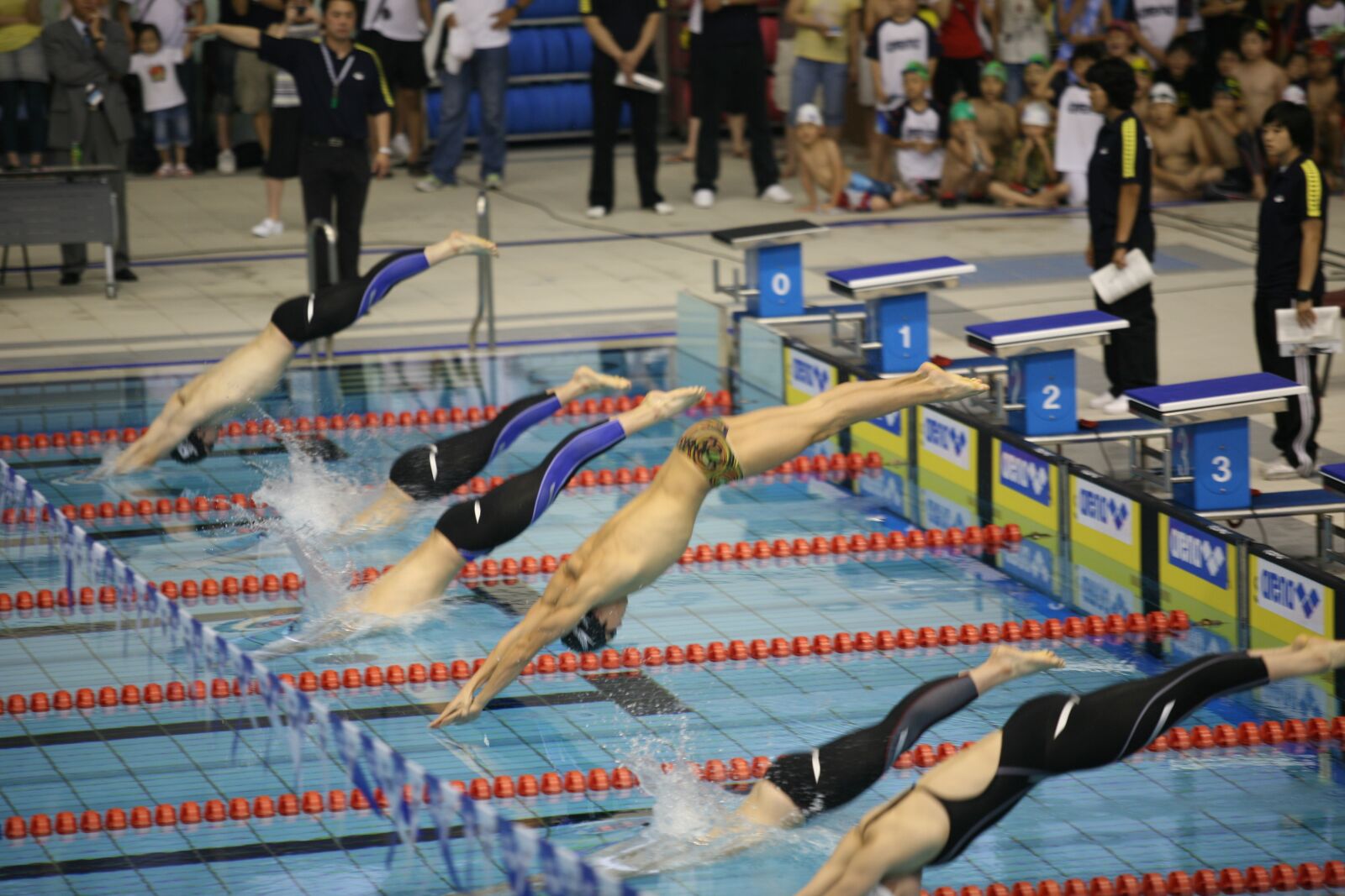Canon EOS 5D sample photo. Swimming, pool, swimmer photography