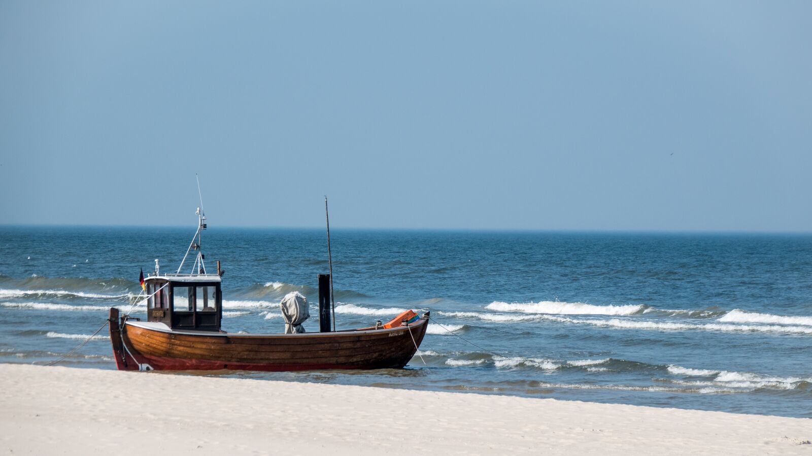 Sony Cyber-shot DSC-RX10 IV sample photo. Baltic sea, boat, ship photography