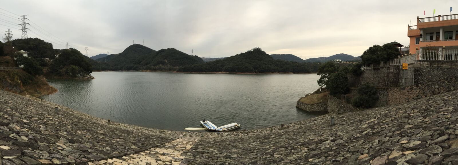 iPhone 6 Plus back camera 4.15mm f/2.2 sample photo. Sky, landscape, homes photography