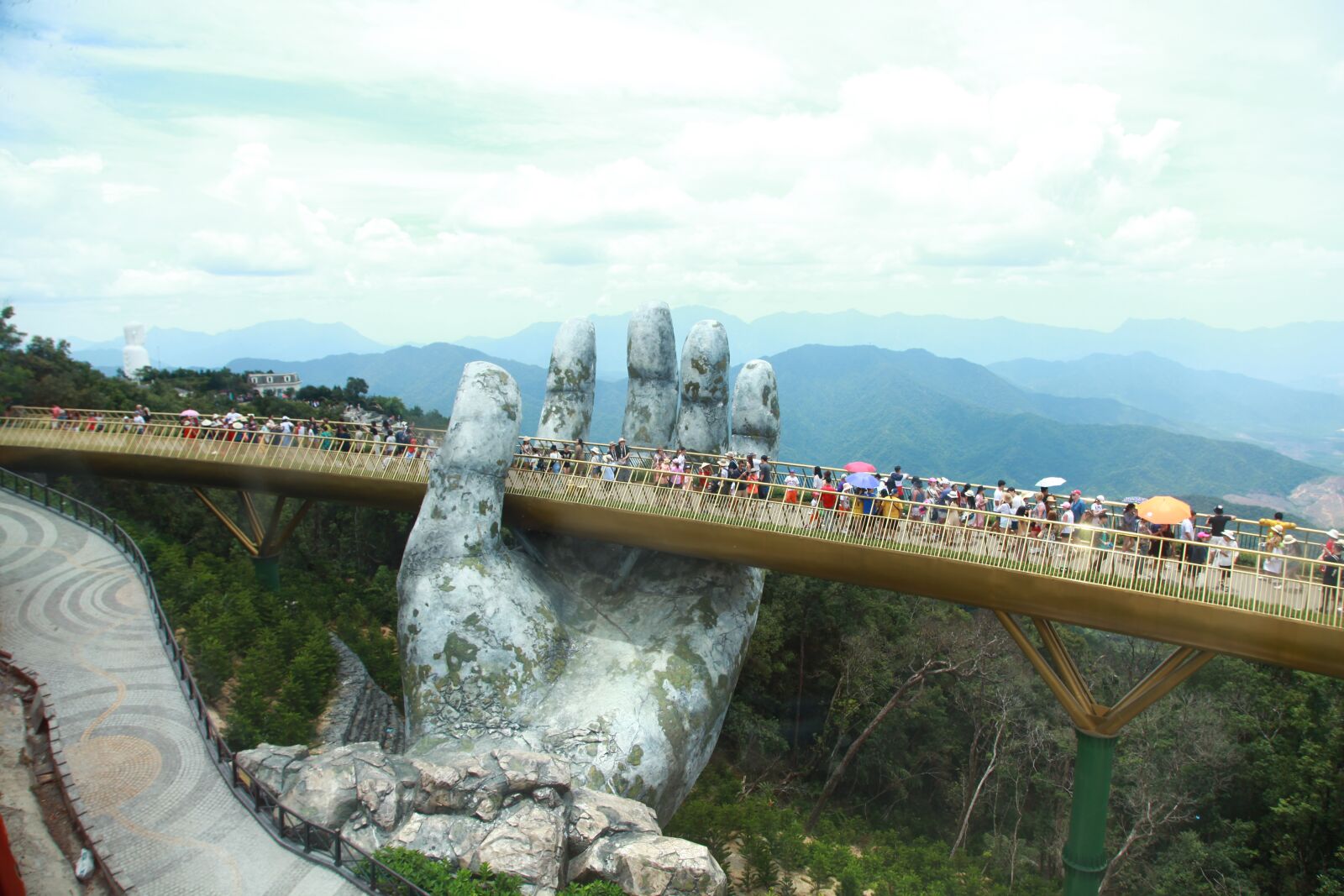 Canon EOS 5D Mark II sample photo. Golden bridge da nang photography