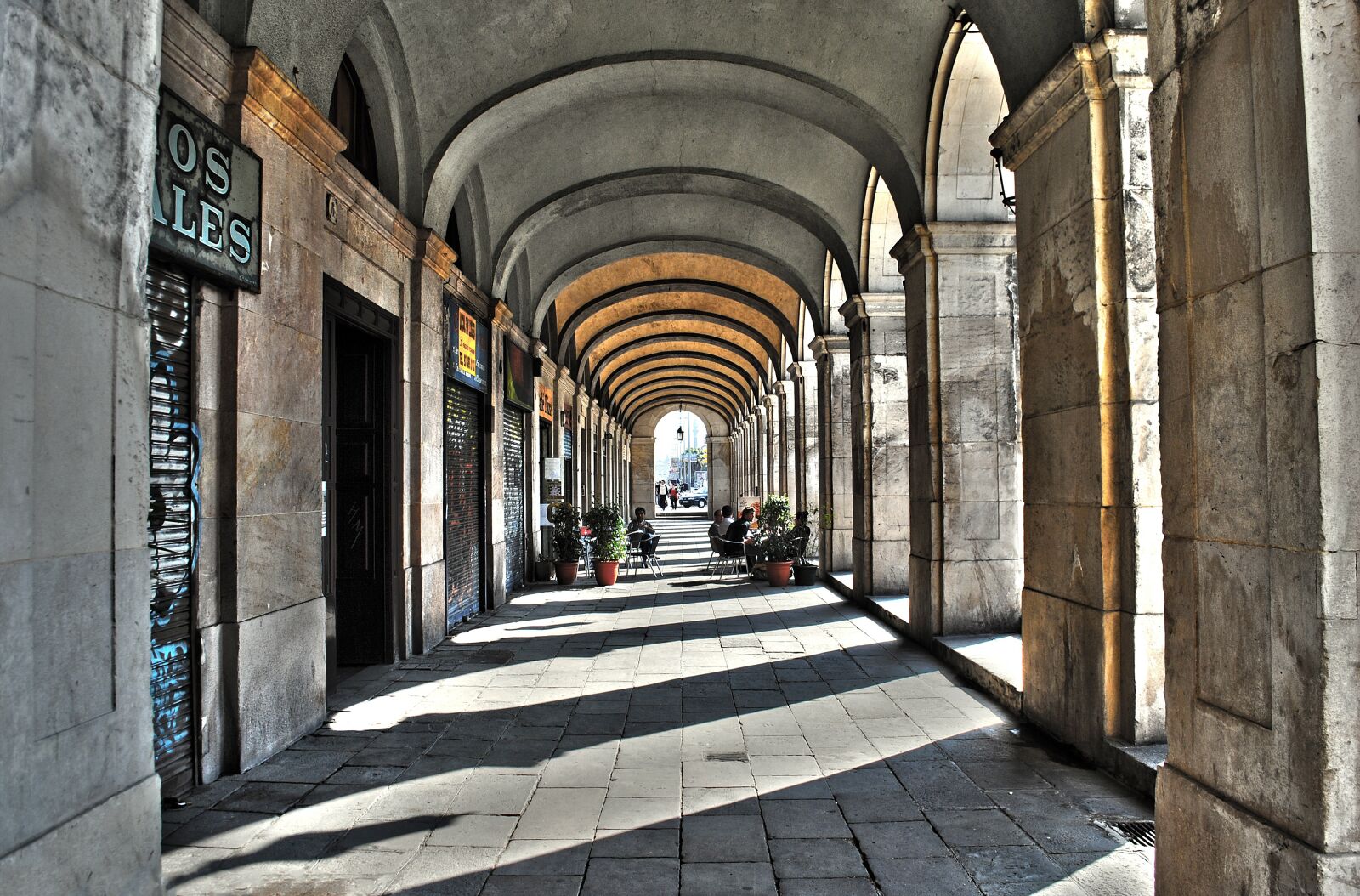 Nikon D3000 sample photo. Architecture, travel, arch photography