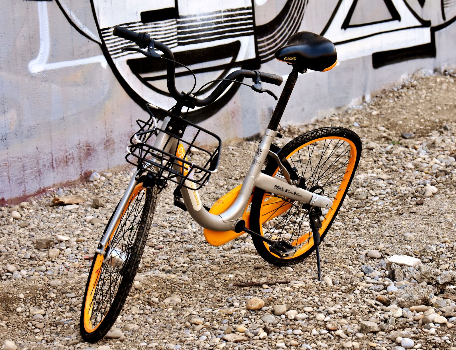 Nikon D7200 sample photo. Up to date, city photography