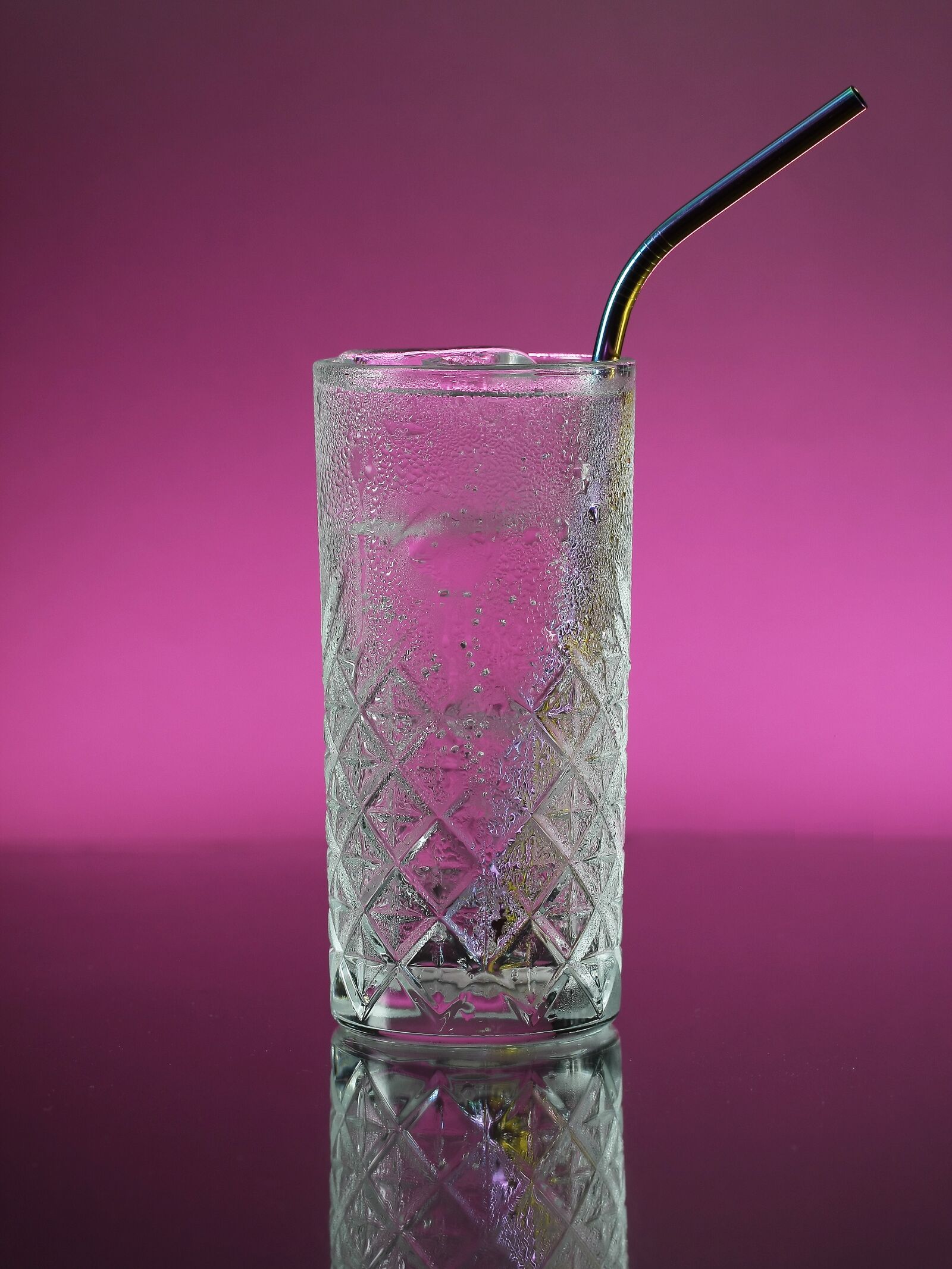 Canon EOS 40D sample photo. Glass, metal straw, drink photography