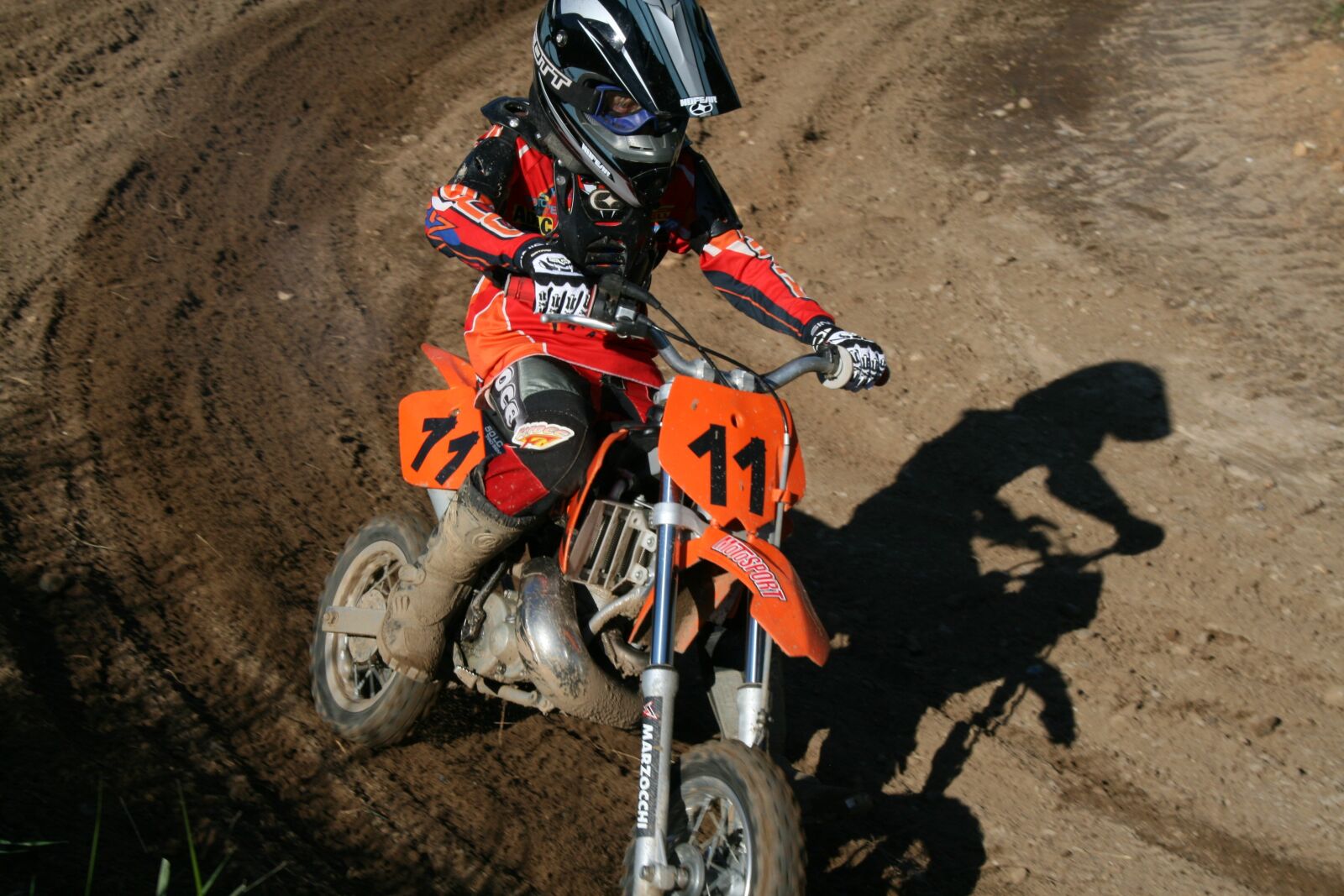 Canon EOS 400D (EOS Digital Rebel XTi / EOS Kiss Digital X) sample photo. Motocross, race, cross photography