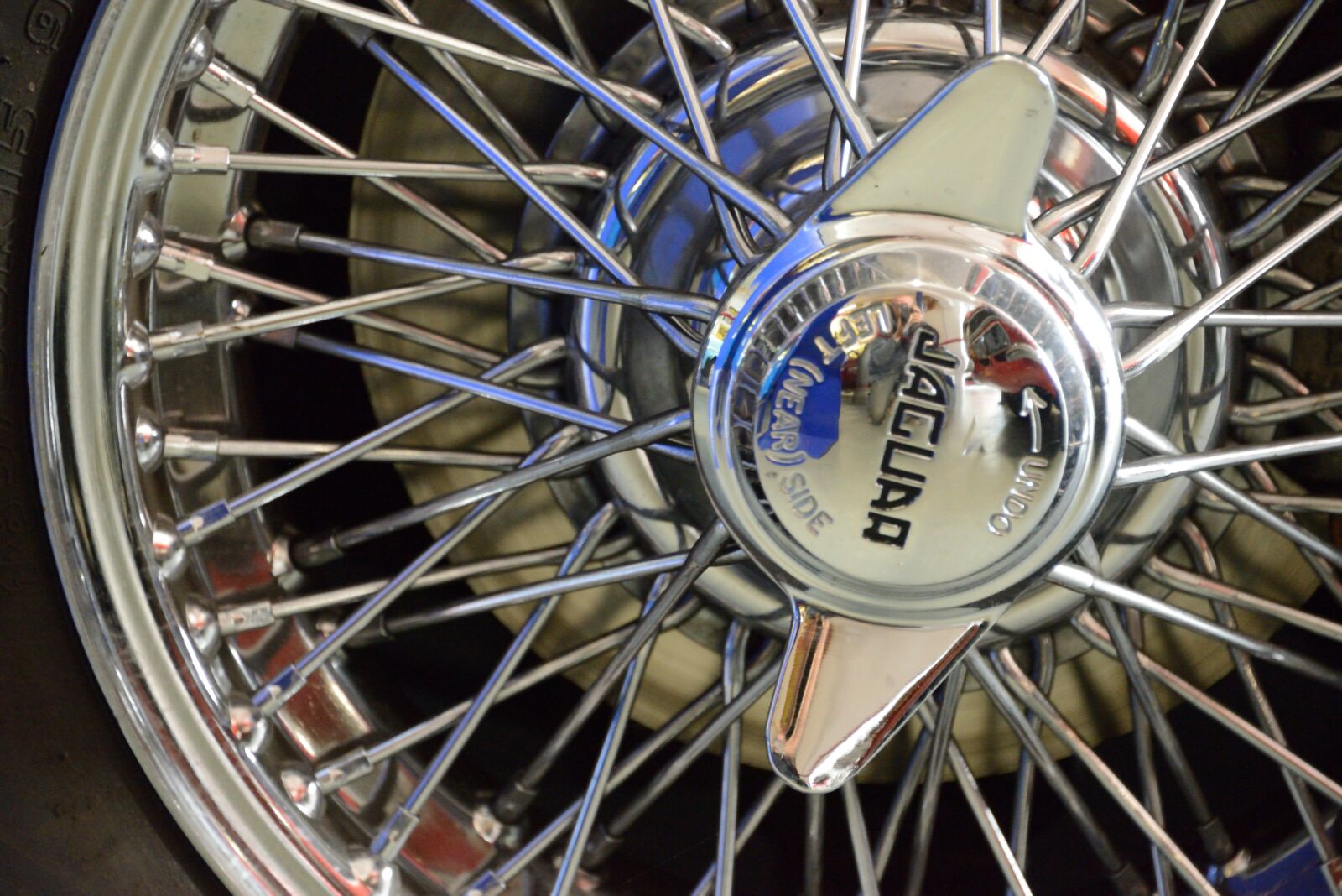 Nikon D800 sample photo. Jaguar, car, wheel photography