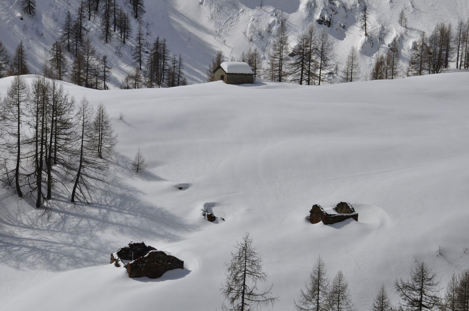 Nikon D5000 sample photo. Snow, cold, mountain photography