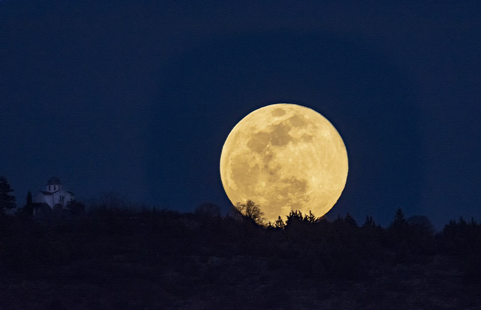 Nikon D7200 sample photo. Moon, full, hill photography