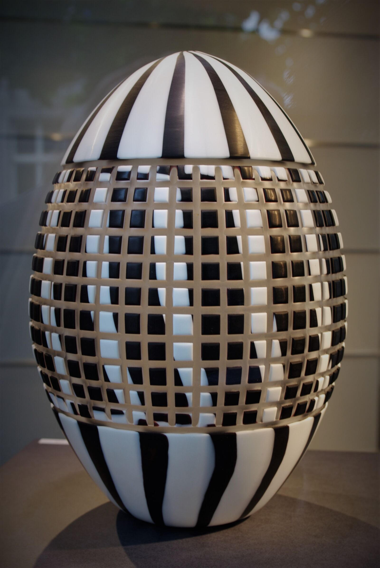 Pentax K-m (K2000) sample photo. Egg, easter, porcelain photography
